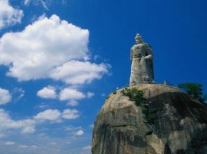 （夏令营庐山+厦门）：庐山西海、厦门鼓浪屿、海上音乐盛会、六鳌半岛、放孔明灯、赏烟花双卧八日游